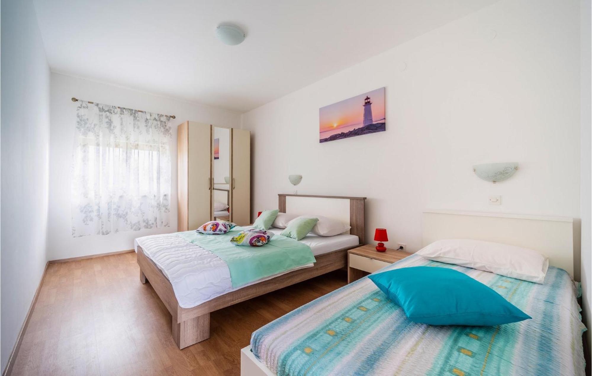 Amazing Apartment In Krnica With Kitchen Buitenkant foto