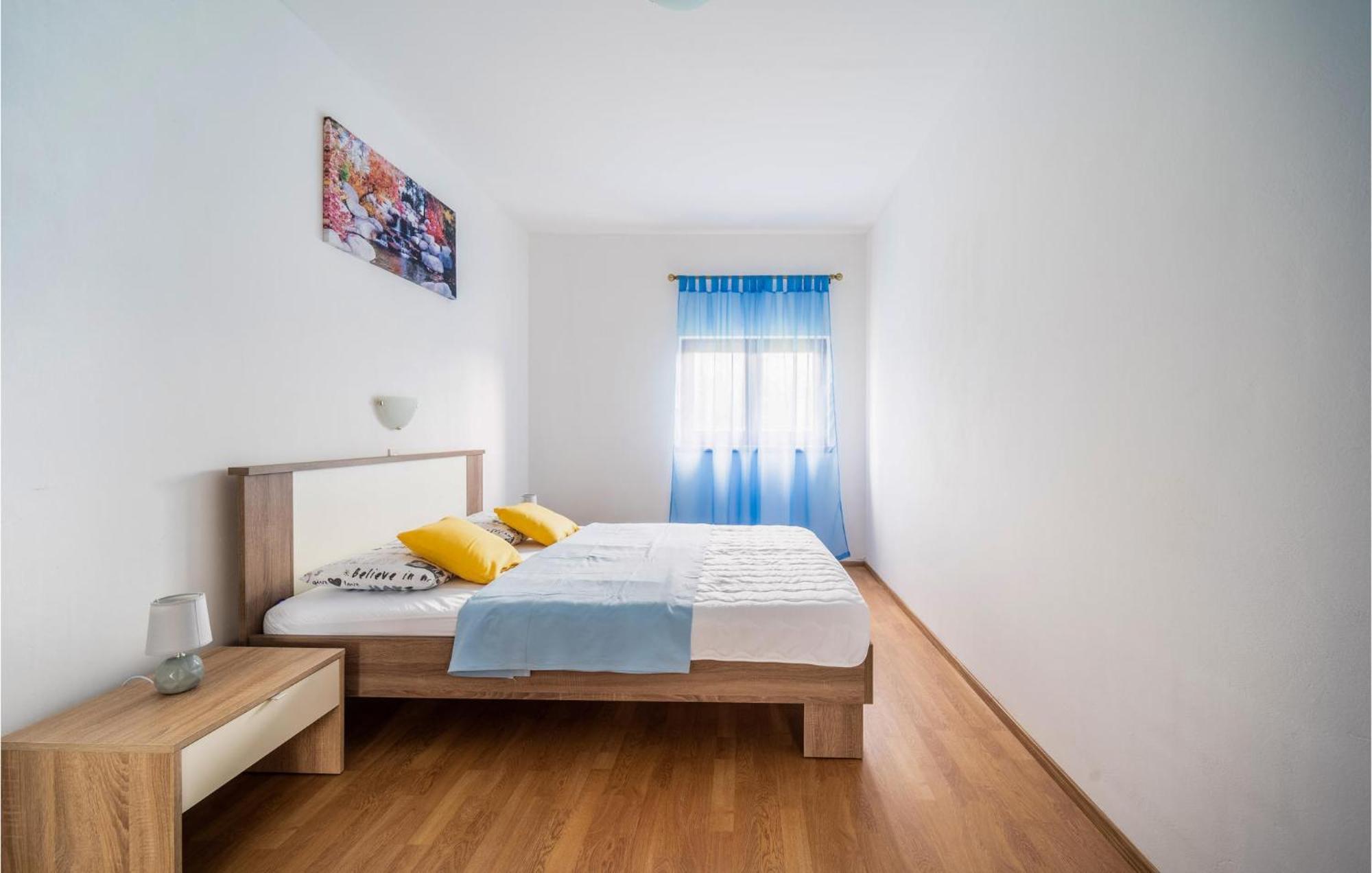 Amazing Apartment In Krnica With Kitchen Buitenkant foto