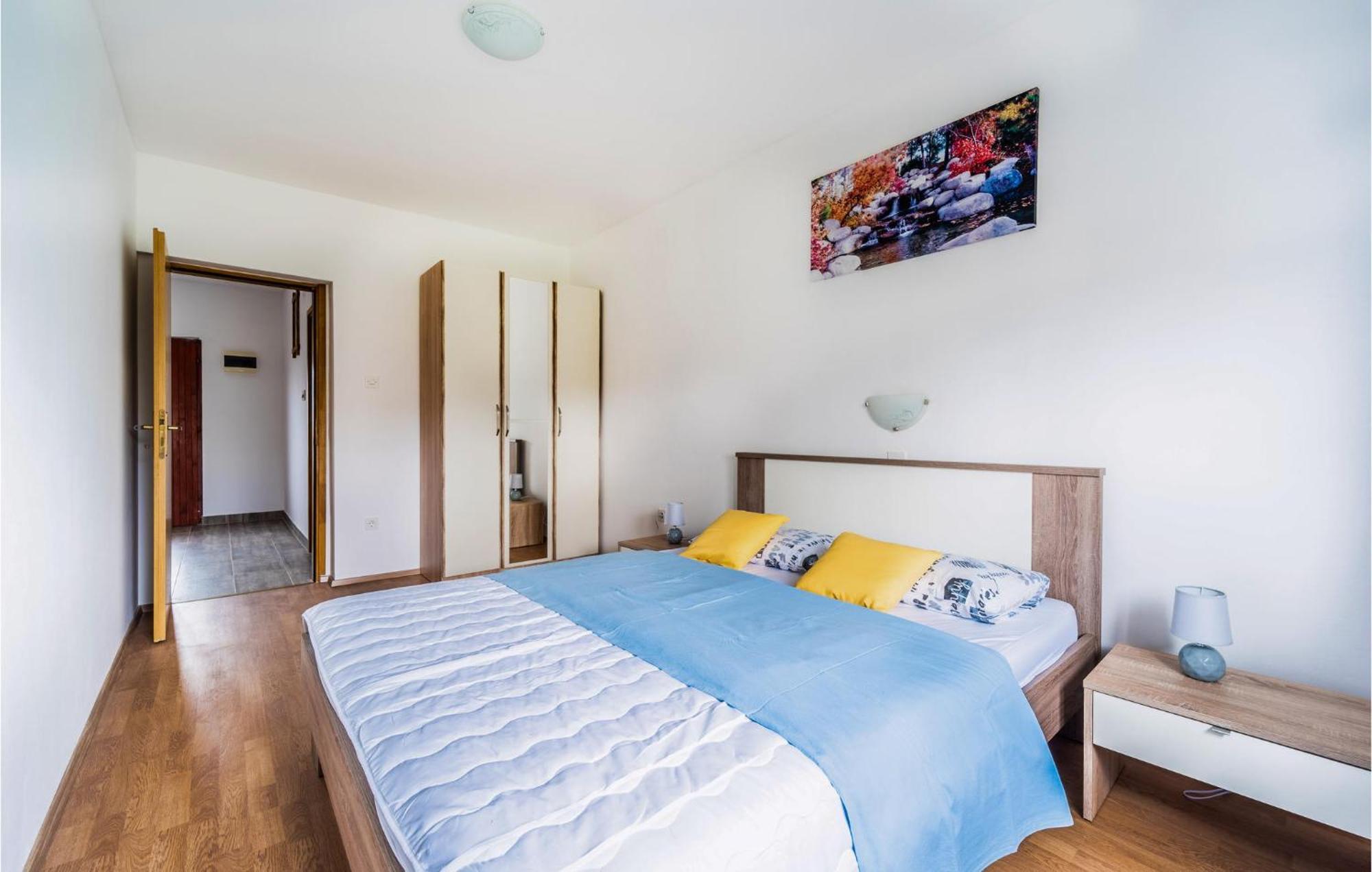 Amazing Apartment In Krnica With Kitchen Buitenkant foto